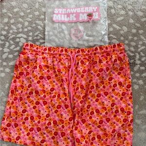 Strawberry Milk Mob Peach Pit Men’s Shorts L